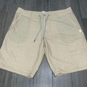 Men’s Oakley swim shorts/golf shorts